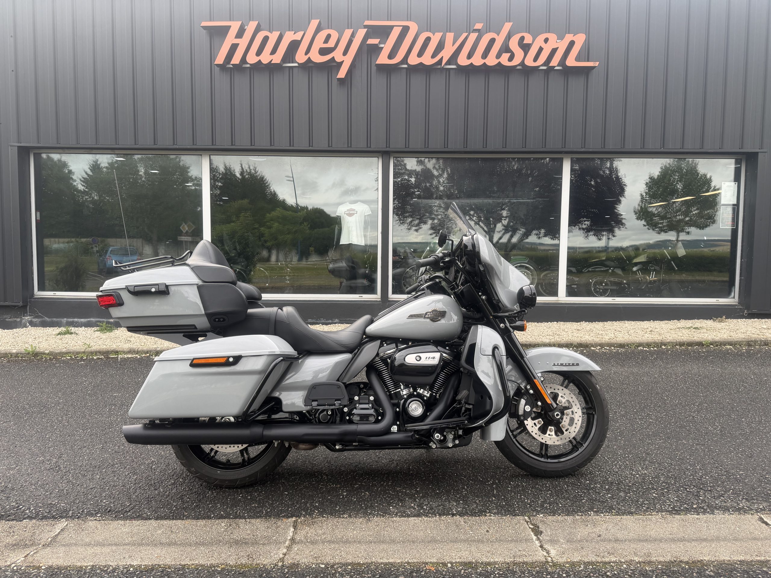 Harley-Davidson Touring Ultra Limited 2024 Seulement 2900 kms