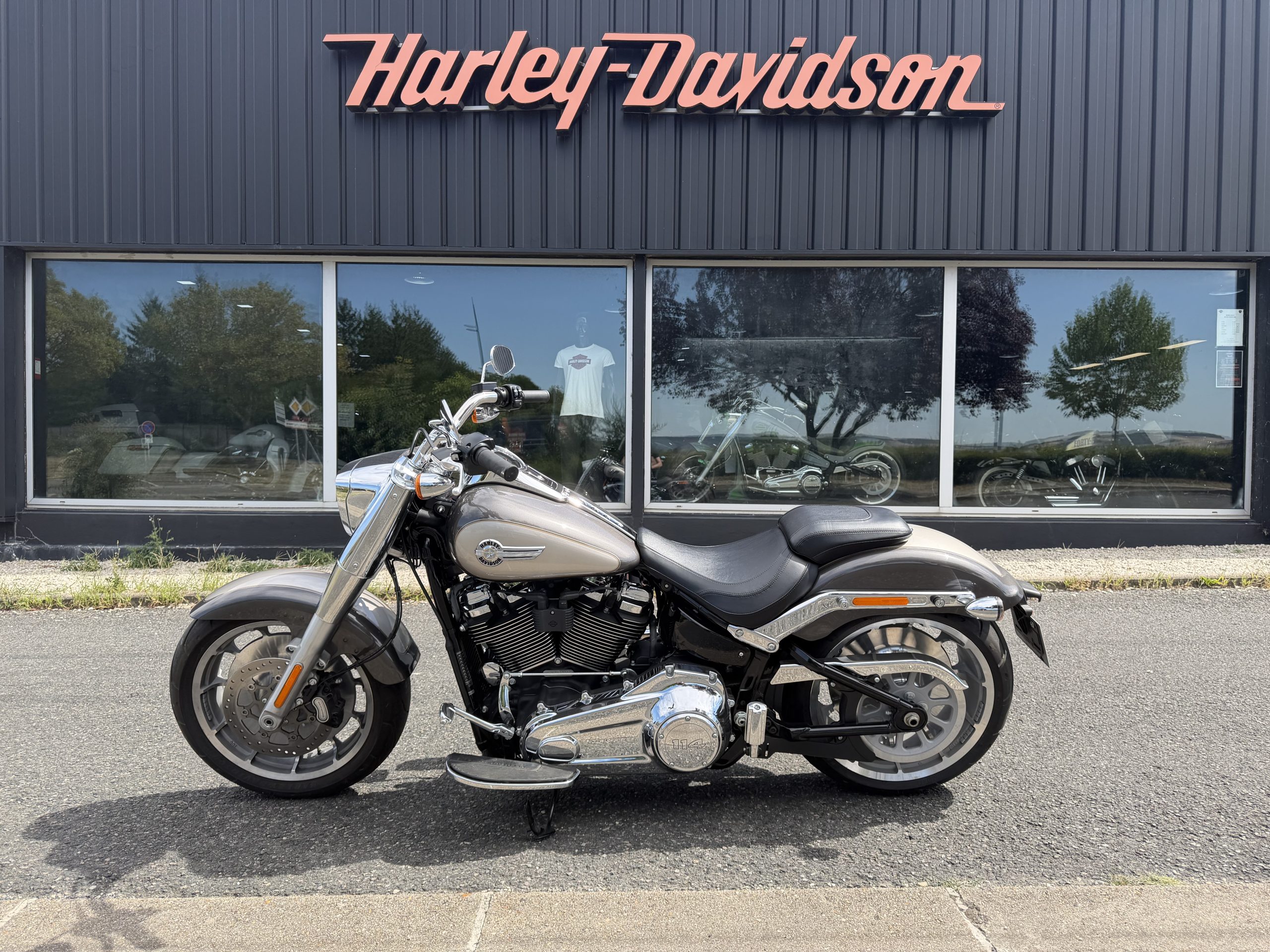 Harley-Davidson Softail Fat Boy 2023 seulement 2100 kms Stage 1 – Image 5